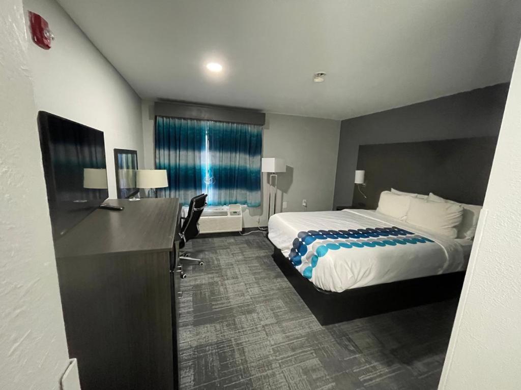 La Quinta By Wyndham Airport Executive Dr Hotel