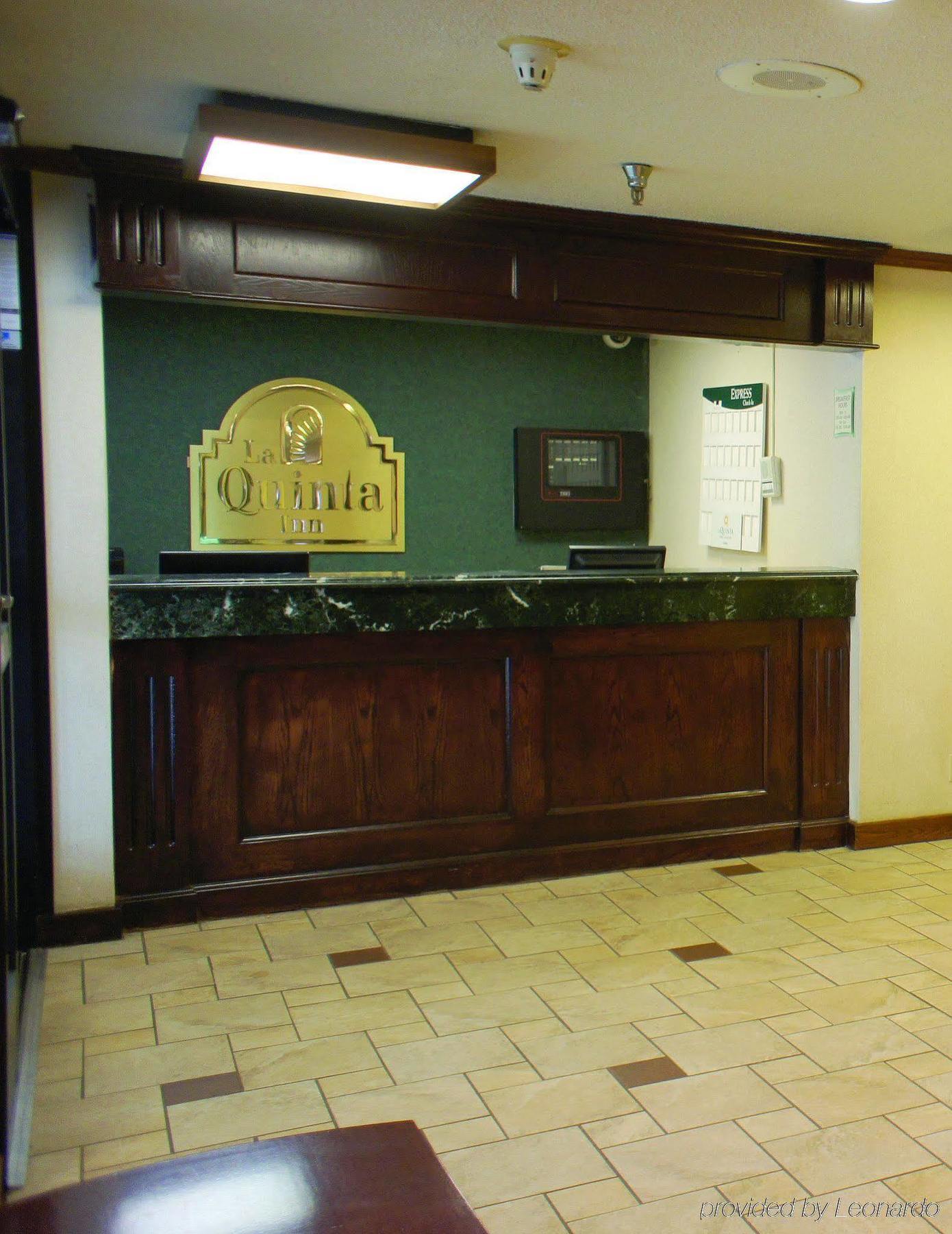 La Quinta By Wyndham Airport Executive Dr Hotel 3*