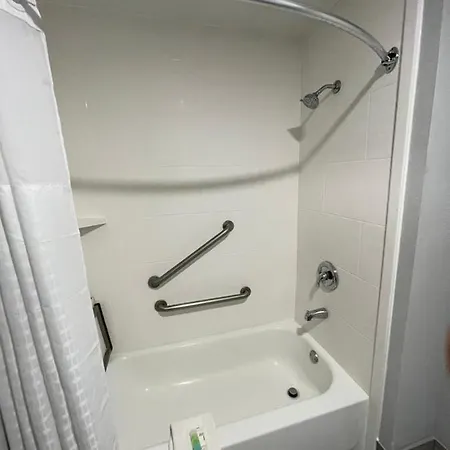 La Quinta Inn By Wyndham Indianapolis Airport Executive Dr Extérieur photo