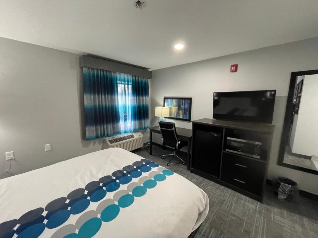 Hotel La Quinta By Wyndham Airport Executive Dr 3*