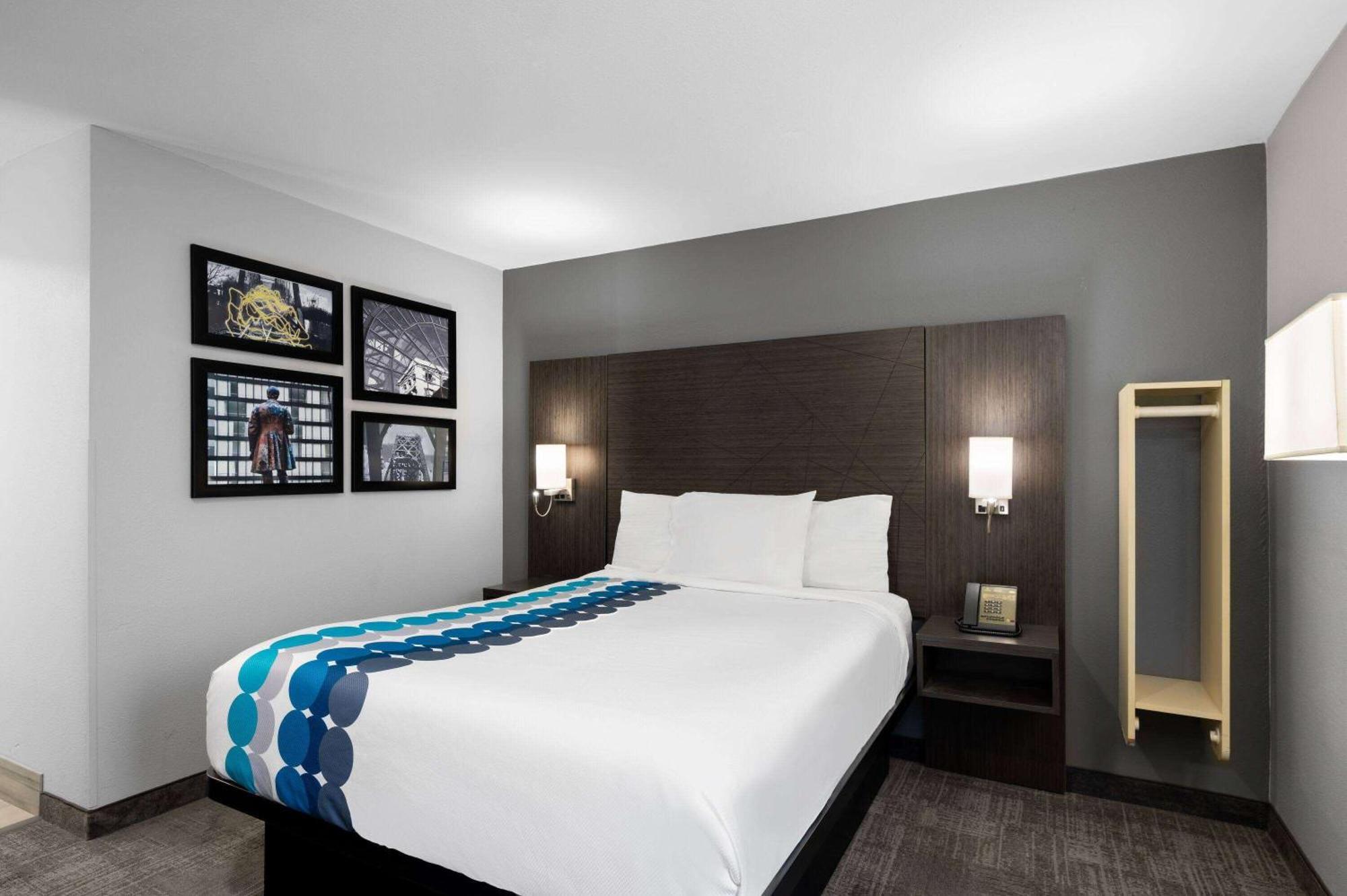 Hotel La Quinta By Wyndham Airport Executive Dr