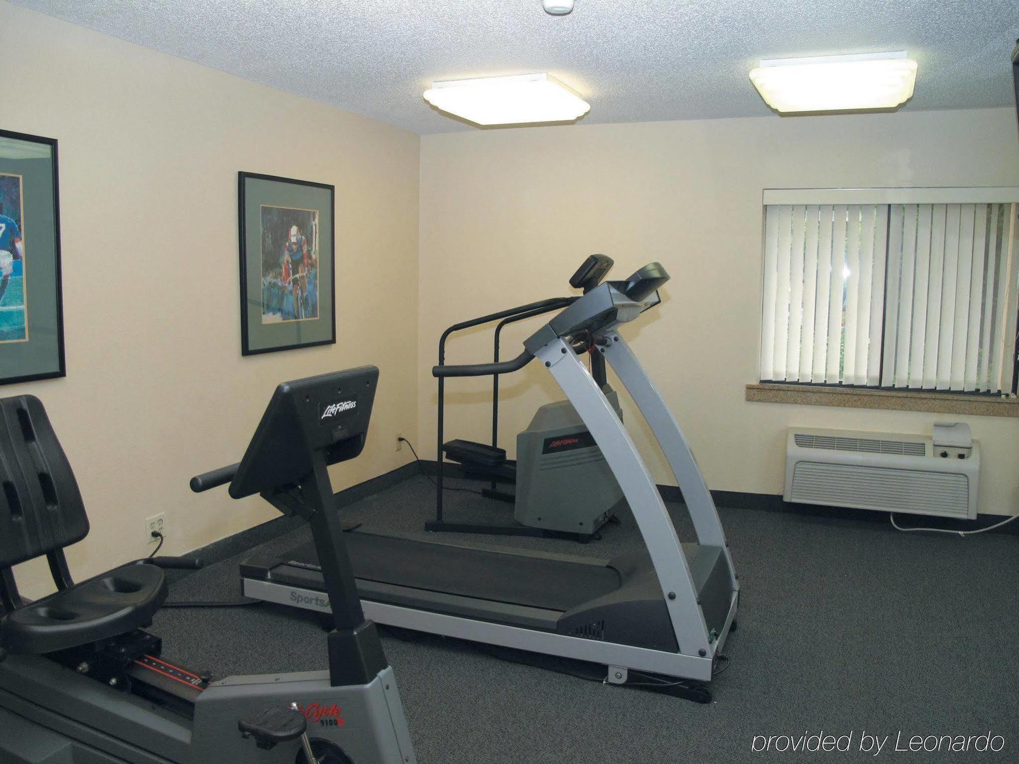 La Quinta By Wyndham Airport Executive Dr Hotel 3*